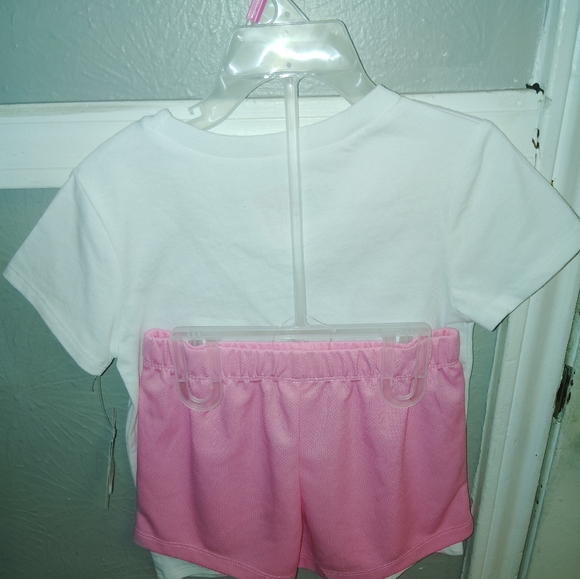 Lil girls outfits size 5/6 7 of them - Picture 3 of 12
